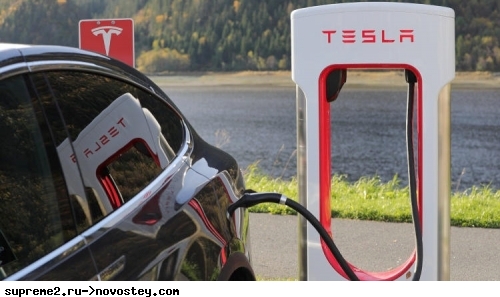 Автопилот Tesla подорожает до $12 тысяч