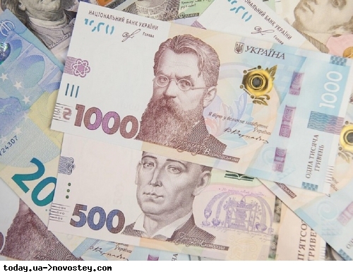 Безработным украинцам выдадут по сто тысяч гривен: как получить деньги