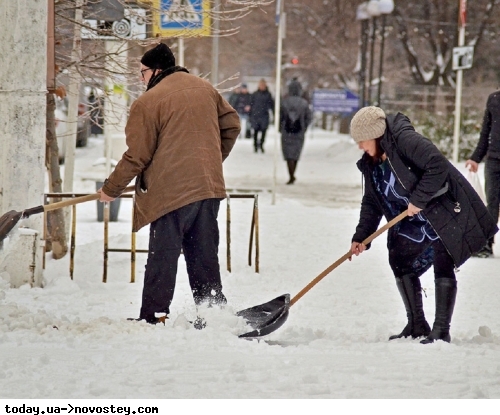Украинцам грозят штрафы до 1700 гривен за неубранный снег