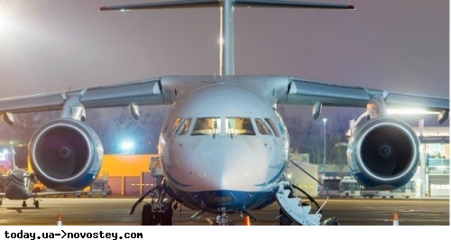 Украинцам возвращают деньги за авиабилеты: отечественная авиакомпания Air Ocean заявила о прекращении полетов