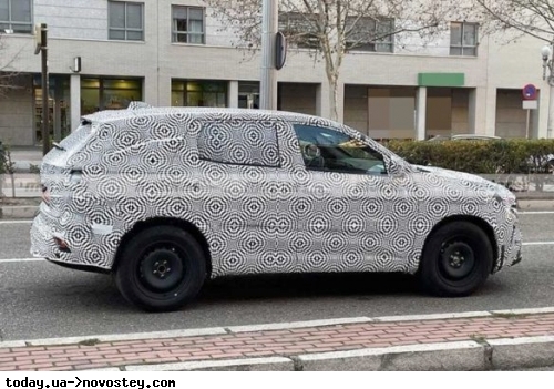 В Сети показали новый кроссовер Renault