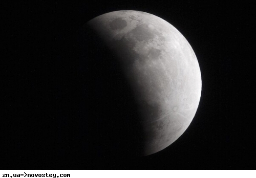 «Кровавая Луна»: на следующей неделе состоится полное лунное затмение