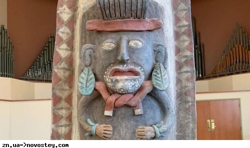 Древние майя приклеивали к зубам драгоценные камни 