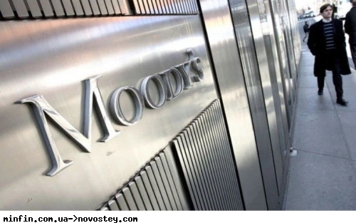 Moody's   7   