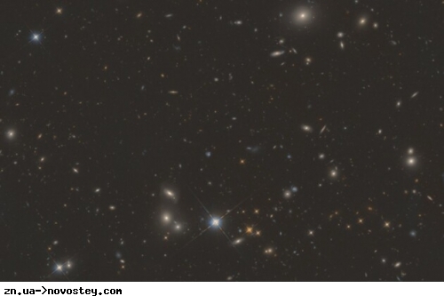 «Хаббл» сделал свой самый большой снимок, который поможет в поисках самых редких галактик Вселенной