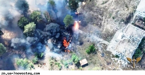 Украинские военные уничтожили два «Урагана» захватчиков — фото
