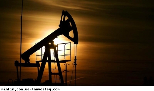 Цена на нефть Brent снизилась до $111 за баррель 