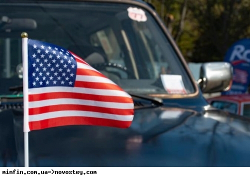 В США рассматривают возможность отмены налога на топливо — WSJ 