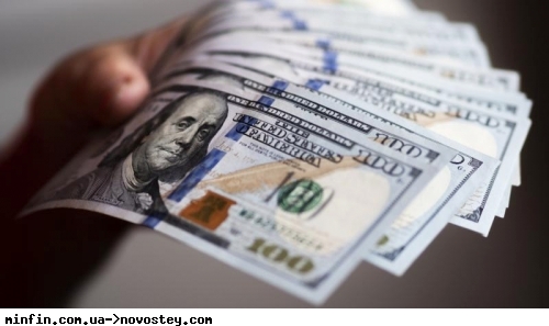 Украинцы продали валюты на $207 миллионов больше, чем купили 