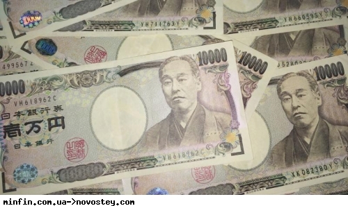 Японская иена упала до минимума против доллара с 1998 года 