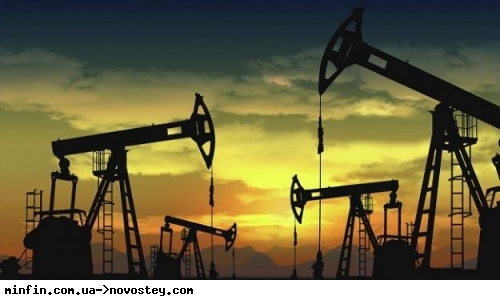 Цены на нефть снова выросли до 100 долларов 
