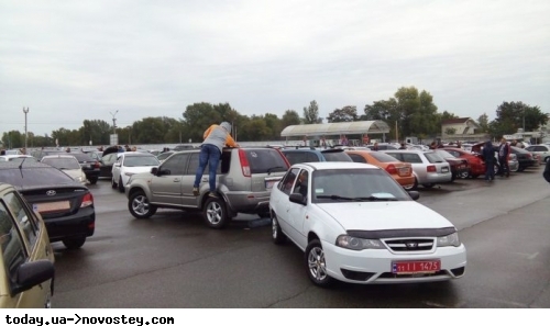 В Україні прогнозують значне зниження цін на вживані автомобілі 