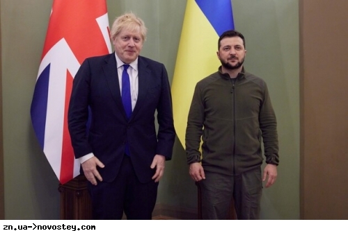 Джонсон оголосив про надання Україні нового великого пакету військової допомоги