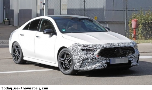     Mercedes CLA:    