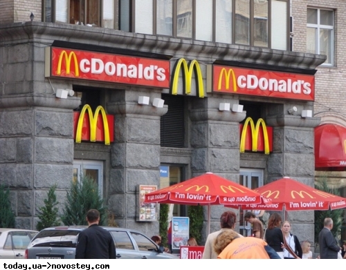 У Києві відновлюють роботу ресторани McDonald's: відомі адреси, де вони відкриються вже цими днями