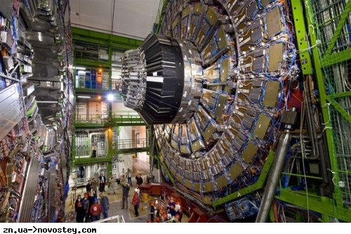 ЦЕРН може призупинити роботу Великого адронного колайдера через енергетичну кризу