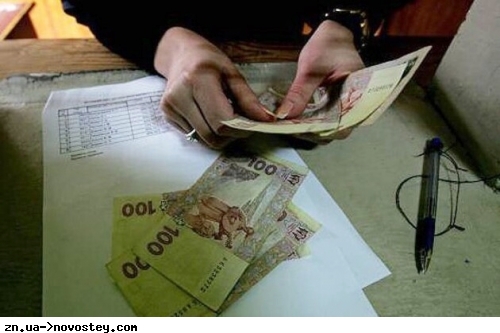 На звільнених територіях уряд дозволив отримувати пенсію з картки готівкою 