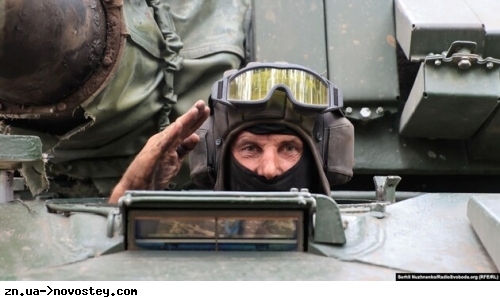FT: Україні доведеться збільшити свою армію наступного року через мобілізацію в Росії
