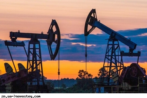 ОПЕК+ розгляне можливість скоротити видобуток нафти на понад 1 мільйон барелів