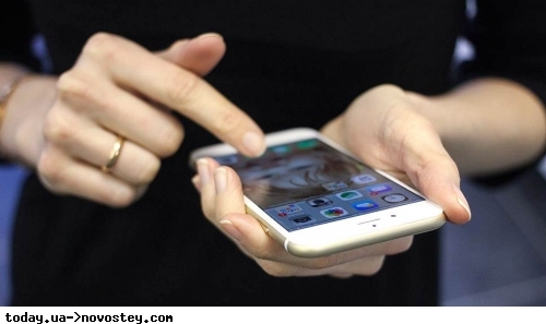 Чому не потрібно використовувати відбиток пальця на смартфоні як пароль: експерти назвали головну небезпеку
