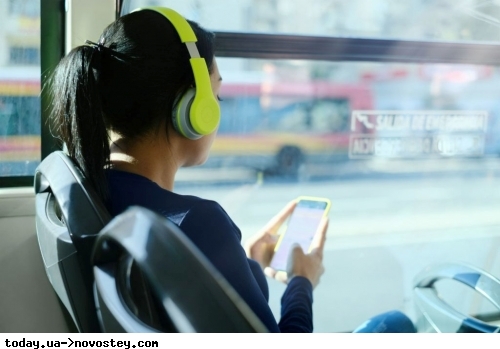 В автобусах і маршрутках більше не буде музики: заборона на музику у громадському транспорті набула чинності