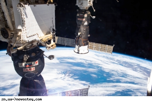 МКС довелося здійснити маневр, щоб ухилитися від фрагмента російського супутника