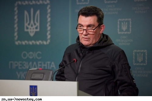 Данілов відповів Медведєву після ядерних погроз з його боку