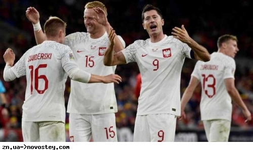 Збірна Польщі вирушила на ЧС-2022 з футболу у супроводі винищувачів