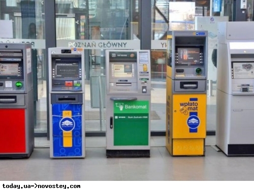 У Польщі запрацюють нові термінали для поповнення українських банківських карток: яка буде комісія