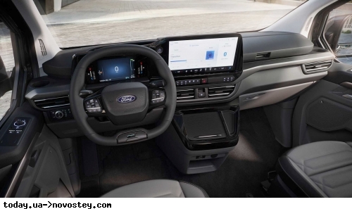   '  Ford E-Tourneo Custom