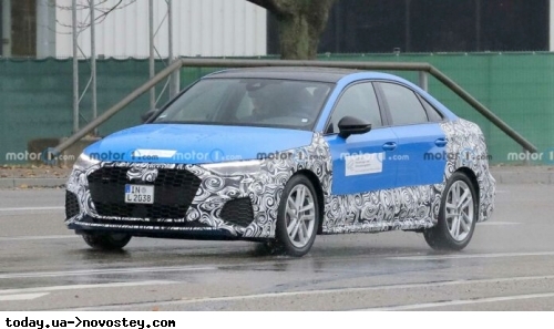 Оновлений седан Audi A3 помітили під час тестів 