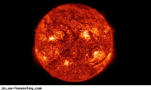 На Сонці стався потужний спалах, і Земля може опинитися «на лінії вогню»