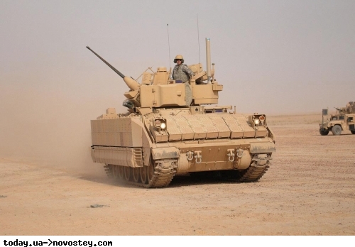США може передати Україні БМП Bradley – Байден
