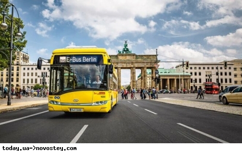 У Німеччині подорожчає вартість проїзду в автобусах та поїздах: про що потрібно знати українським біженцям 