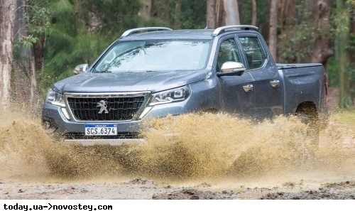 Стали відомі українські ціни на пікап Peugeot Landtrek