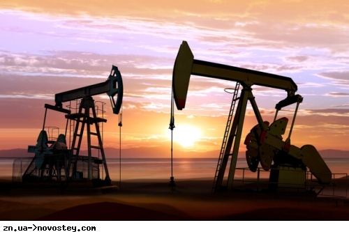 Росія в березні скоротила видобуток нафти на 700 тисяч барелів на день — Bloomberg