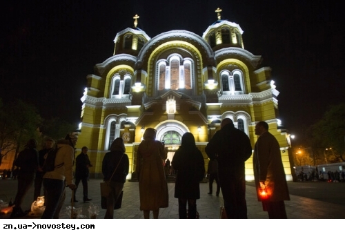 Нічні богослужіння на Великдень в Києві можна буде відвідати лише онлайн