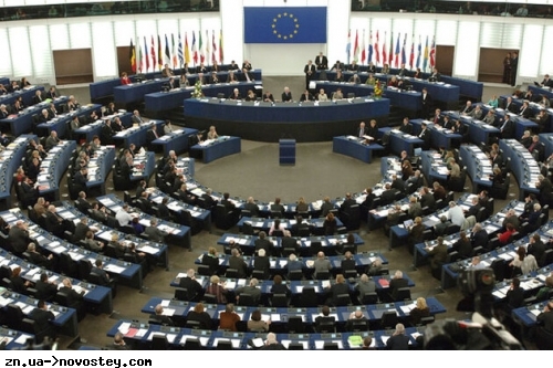 Європарламент підтримав продовження безмитної торгівлі з Україною