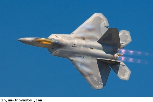 Списати літаки F-22. США намагаються заощадити кошти на винищувачах 5-го покоління