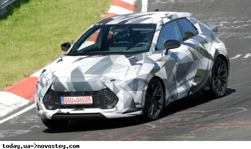 У Німеччині тестують Toyota C-HR нового покоління 