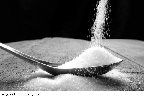 Кабмін тимчасово заборонив вивезення цукру з України