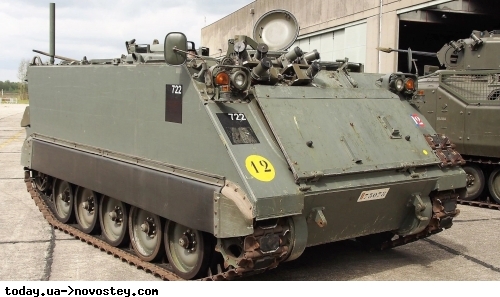     M113