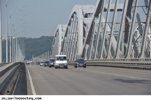 У Києві завершили будівництво мосту, який дозволить у кілька разів пришвидшити пересування столицею