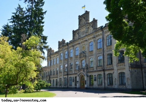 В Україні виросли ціни на навчання: скільки коштує контракт у провідних університетах 