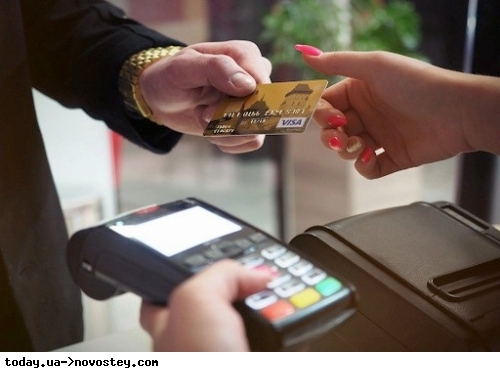 Visa та MasterCard збільшать комісії на платежі: коли очікуються зміни 