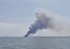 Підбитий чи просто димить: біля берегів Криму зазнає лиха російський корабель, фото