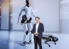 Xiaomi створила робота-гуманоїда CyberOne - коштує $104 тисячі і може розпізнати 45 емоцій: фото та відео